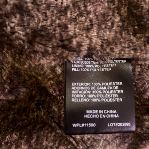 Fur vest - Picture 4 of 4